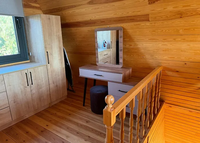 Begonvil Gümüşlük